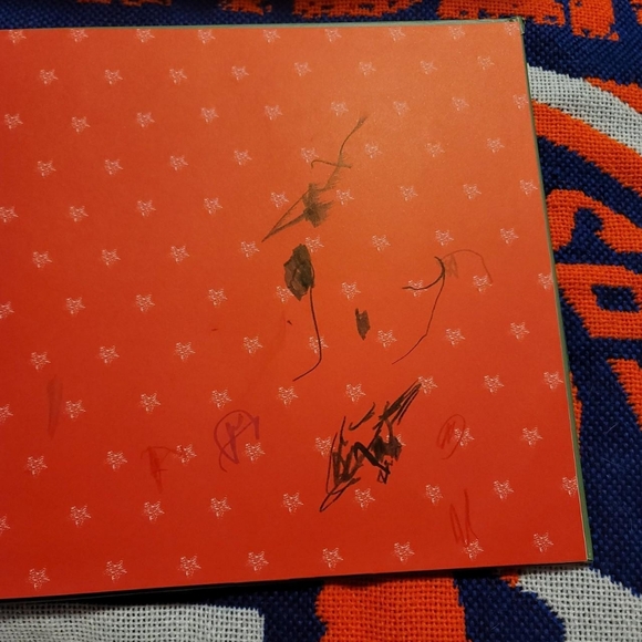 Snow bunny story book - Picture 2 of 3